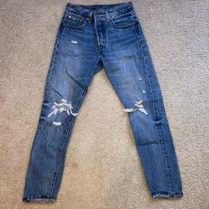 Levi’s Cropped Jean